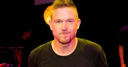 Johnny de Mol spreekt zich uit over vermeende mishandeling ex: ‘Niets van waar’
