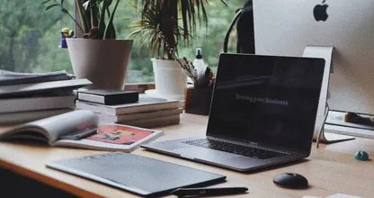 Découvrez : combien d’heures de travail passons-nous à ne pas bosser ?