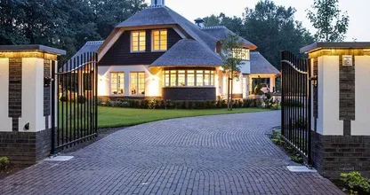 Wauw! Je gelooft je ogen niet als je de binnenkant van dit huis op Funda ziet