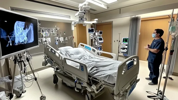 Avó (72) dá à luz. O médico diz: "Eu avisei você", quando retorna com os resultados dos exames