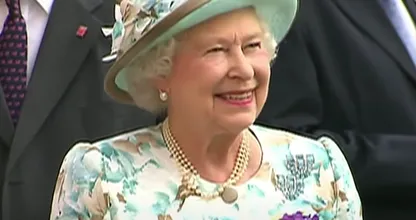 C'est ce que la reine Elizabeth gagne en un an
