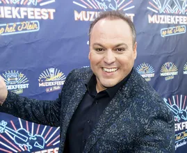 Frans Bauer onthult bijzondere eetgewoonte: 'Ik kan niet eten zonder!'
