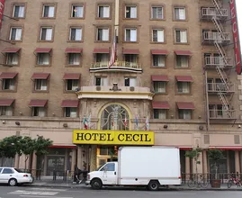 Mord, Leichen und paranormale Aktivitäten: Willkommen im Hotel Cecil