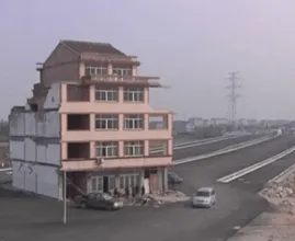 The House That Wouldn’t Move: This Man Fought to Keep His Home