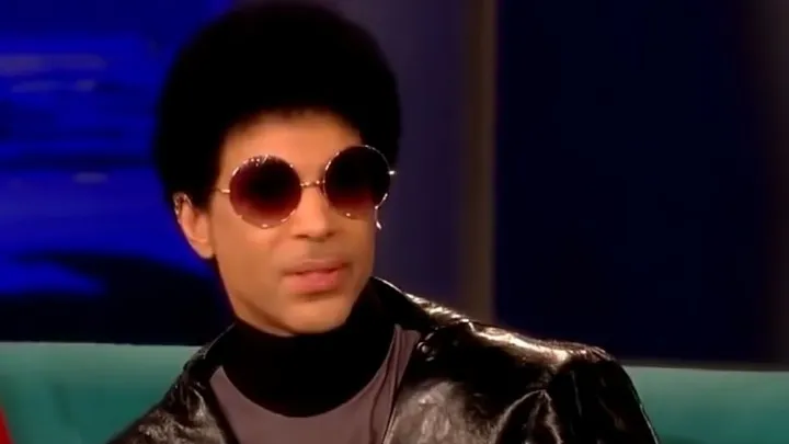 Oei! Prince gaf bandleden boete als ze foutjes maakten