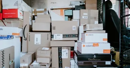 Postbode in Eindhoven heeft jarenlang poststukken achtergehouden