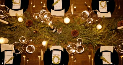 ‘Mijn verloofde is niet welkom bij mijn ouders aan het kerstdiner’