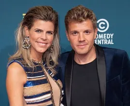 Zwangere Kim Kötter deelt prachtig filmpje van ‘draakje’ in haar buik 