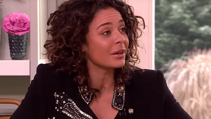 Mannen flirten niet met Fajah Lourens: ‘Ik weet niet hoe dat kan’