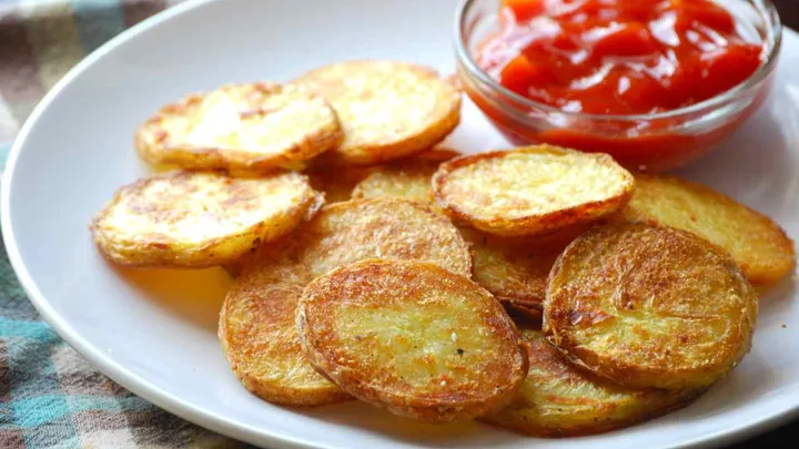 Knusprige Kartoffelscheiben so wie aus dem Restaurant? Mit diesem Trick funktioniert's!