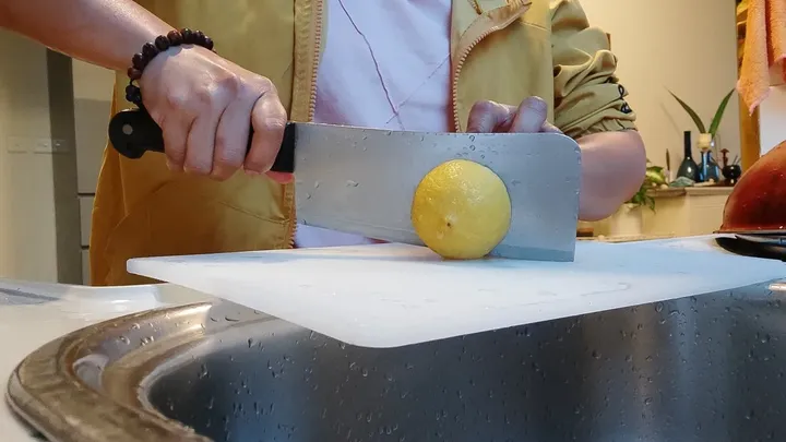 Je plastic snijplank laat meer achter dan je denkt, blijkt uit onderzoek