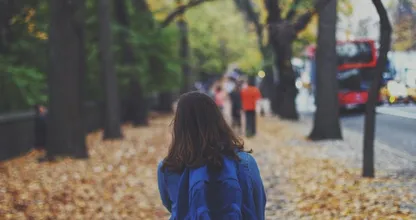 Een 'eerste schooldag'-foto delen lijkt leuk, maar kan heel gevaarlijk zijn