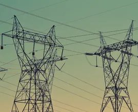 Waarom niet alleen gas, maar ook elektriciteit in prijs is gestegen