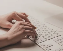 Een muisarm: zo herken je de belangrijkste symptomen