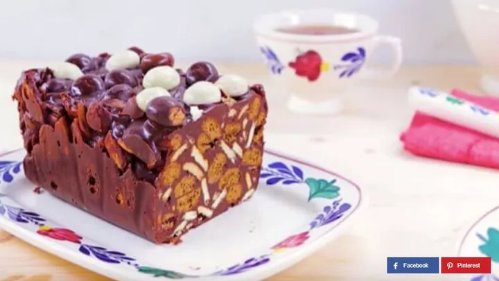 Rezept: Kalter Hund aus Spekulatius und Schokoladenstückchen. Traum-haft-lecker!