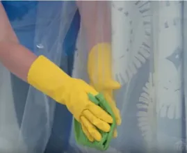 This is how you can very easily clean and maintain your shower curtain