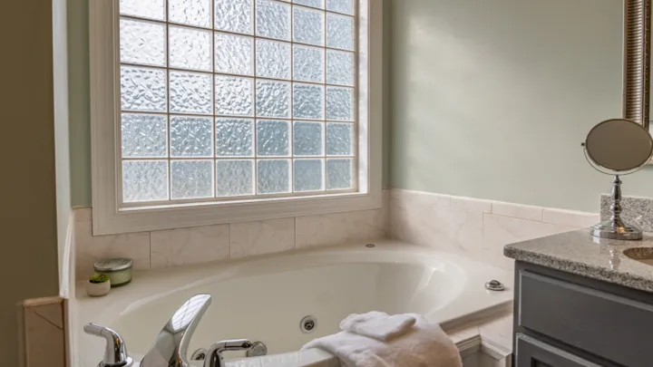 Door déze lifehack ruikt je badkamer altijd naar een spa
