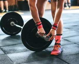 73-jarige Joan doet aan krachttraining en is fitter dan ooit