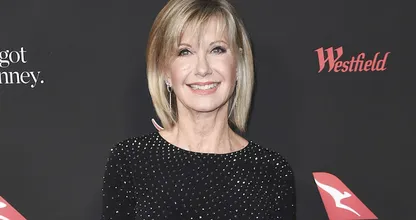 Olivia Newton-John over derde keer kankerdiagnose: ‘Elke dag is een cadeautje’
