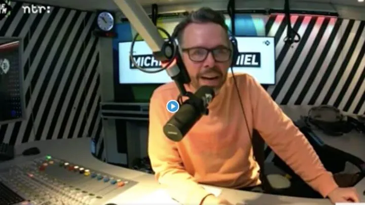 3FM-DJ Michiel woest op ticketdoorverkoper: 'Ik doe agressief, omdat je een ontzettende eikel bent!'