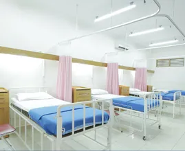 NHS discharges patients to free up hospital beds for winter crisis