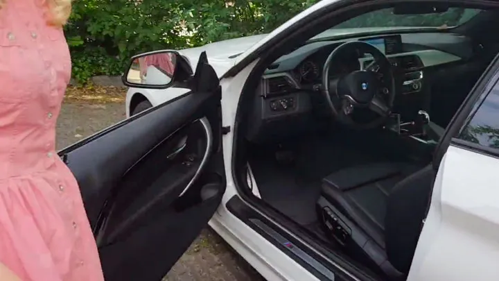 Vous pouvez refroidir votre voiture en quelques secondes grâce à cette simple astuce !
