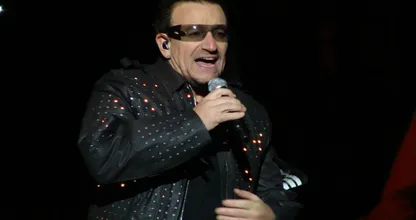 Zo ziet de oudste dochter van Bono van U2 eruit