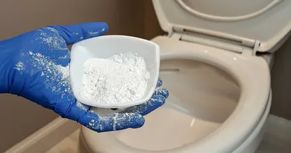 Dzięki tej sztuczce czyszczenie toalety zmieni się na zawsze