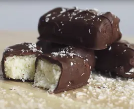 Unglaublich lecker: selbstgemachte und gesunde Bountys!