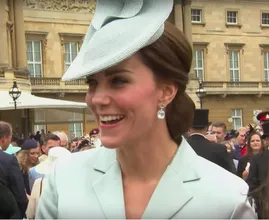 Vergiss den teuren Gesichtsreiniger: Kate Middleton verwendet diese günstige und simple Methode für ihre strahlende Haut