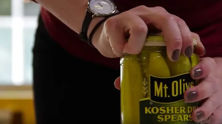 Having trouble opening a glass jar? With THIS handy trick that will be a thing of the past!