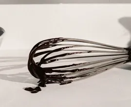 Handig: zo verwijder je eenvoudig chocoladevlekken uit je kleding
