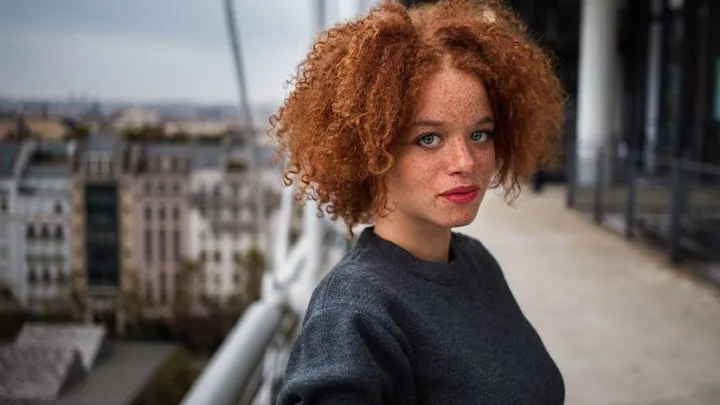 30 beautiful women from around the world