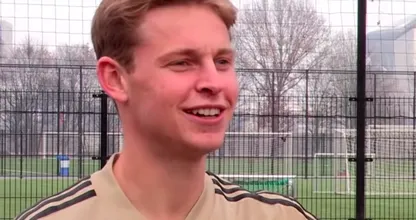 Zo ziet de vriendin van Ajax-middenvelder Frenkie de Jong eruit