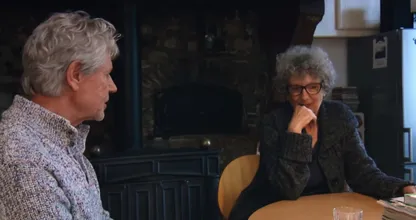 Anja raakt overdonderd door Joop in B&B Vol Liefde: 'Beetje dimmen'
