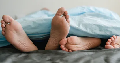 Aha: om deze reden is naakt slapen goed voor je lichaam