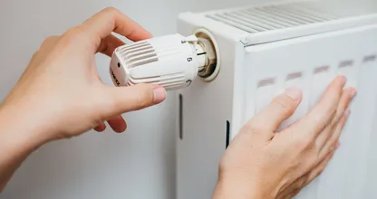 Wat is wijsheid: de verwarming 's nachts uitzetten of aanhouden?