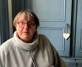 Huishoudster Nadège wisselt regelmatig van haarlooks en deelt dit op social media