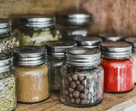 5 Wege schmackhaftes Essen zu kochen - ganz ohne Salz!