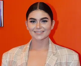 Roxeanne kijkt vooruit naar 2021: ‘Ik hoop dat we weer veel mogen optreden, knuffelen en feesten’