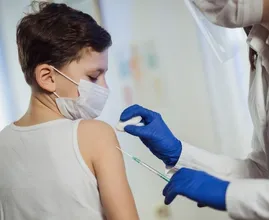 Ook jongens krijgen nu uitnodiging voor vaccin tegen HPV-virus