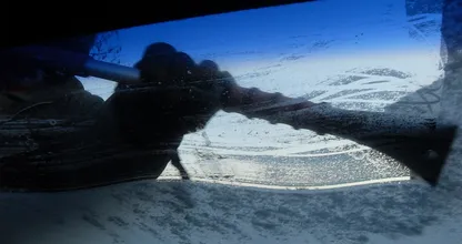 Mit diesem Mittel brauchst du deine Scheiben im Winter nicht mehr kratzen! Wir konnten nicht glauben, wie einfach es ist...