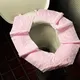 Não corra o risco! Colocar papel higiênico no assento faz o oposto do que você pensa
