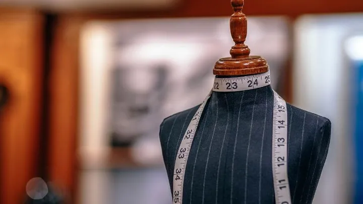 Veel ophef om 'te curvy' paspoppen van Nike