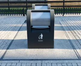 Bizar: 'Man verstopt speakers met babygehuil in vuilcontainers'