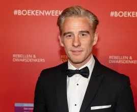 Dit is waarom Art Rooijakkers niet in B&B Vol Liefde te zien zal zijn