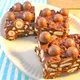 Für diesen gigantischen Malteser-Schokoladenkuchen brauchst du noch nicht einmal einen Ofen! Das ist mal ein Kuchen!