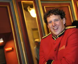 Jochem Myjer blijkt 'al enige tijd geleden' gescheiden van vrouw