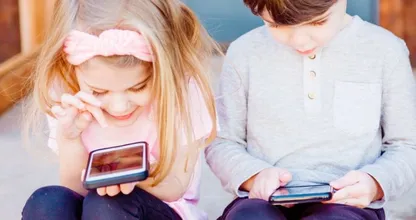 4-jarigen krijgen smartphone: "fantasie van het kind wordt beperkt"