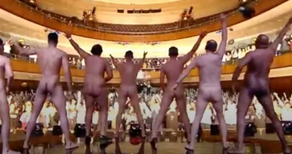 Deze acht BN'ers gaan uit de kleren voor tv-programma 'For One Night Only'